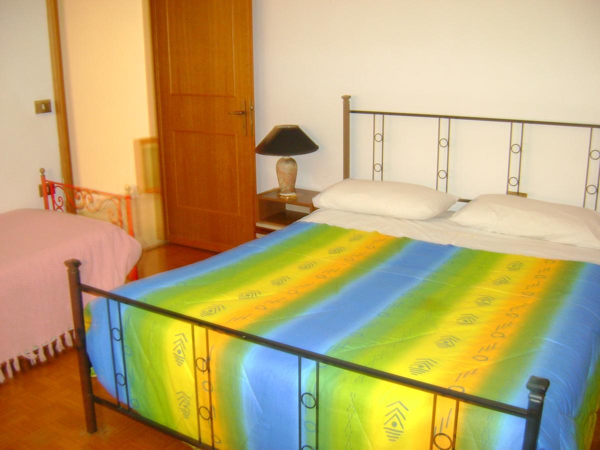 B&B La Mimosa スペッロ エクステリア 写真